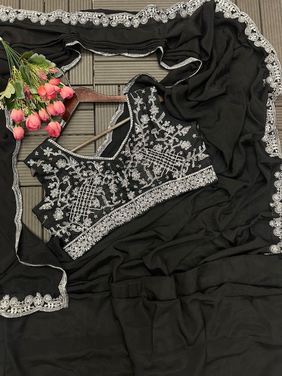 New Super Trending Ready-to-Wear Embroidery Saree - View 10
