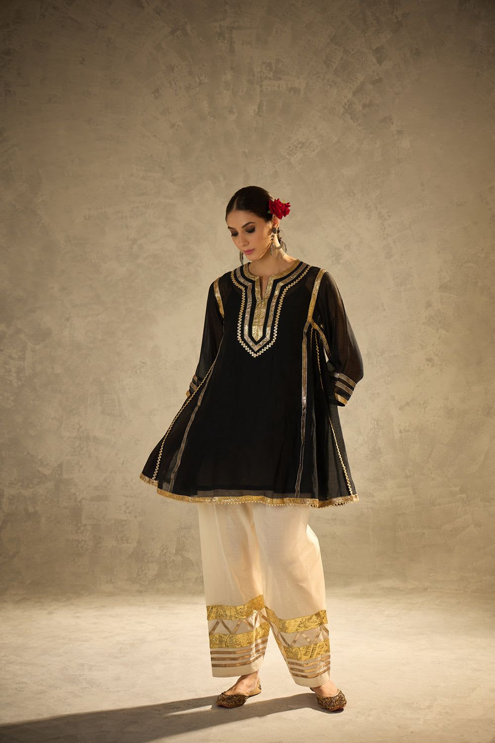 Kareena Kapoor Inspired Co-Ord Set - Black