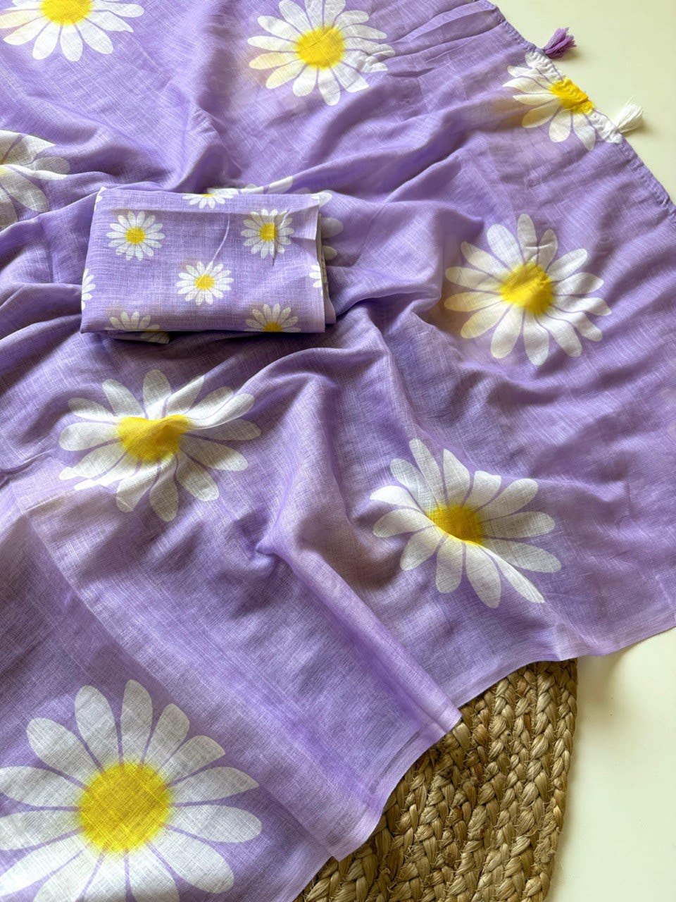 Pure Linen Digital Floral Saree - View 4