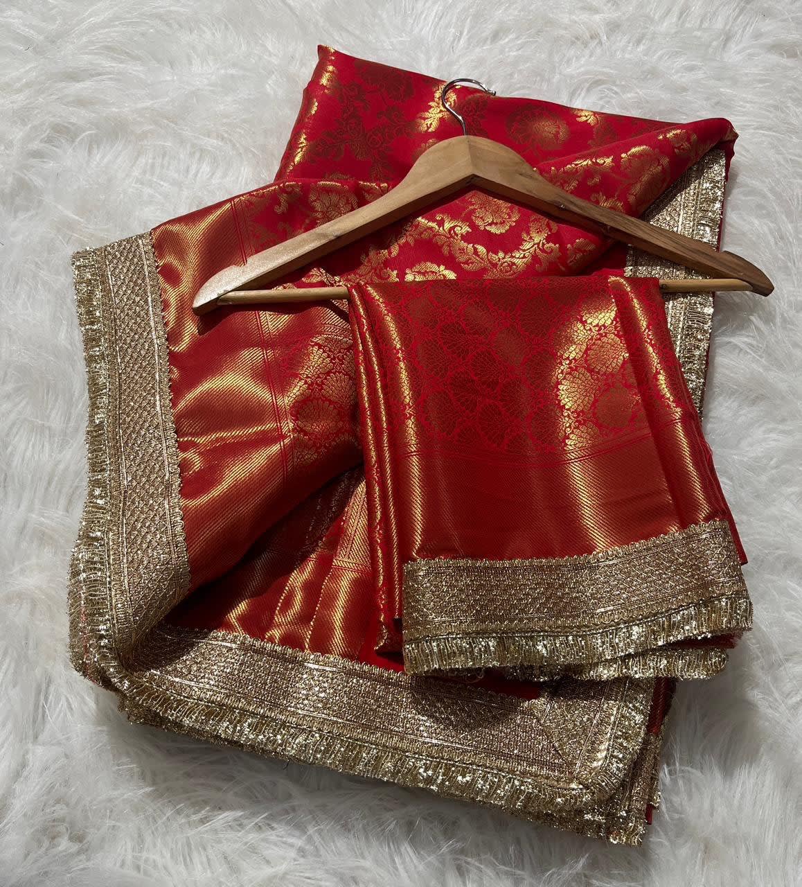 A Banarasi Tapeta Soft Silk Saree - Premium Quality (Red) - View 4