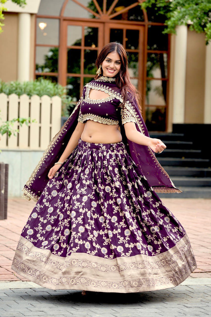 Real Modeling Party & Wedding Wear Lehenga Choli Set