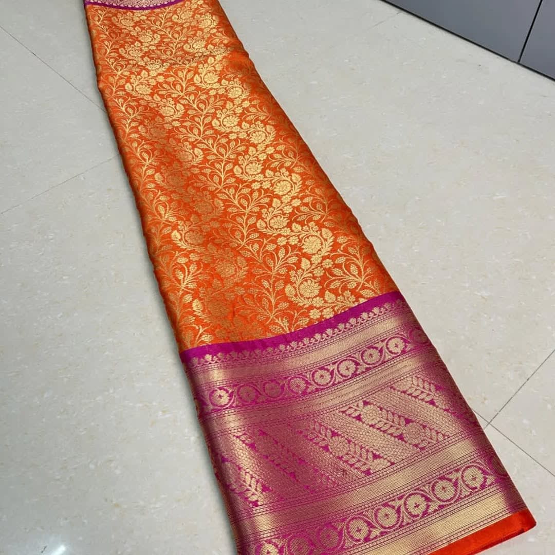 Banarasi Zari Tanchui Kanjeevaram Silk Saree - View 4