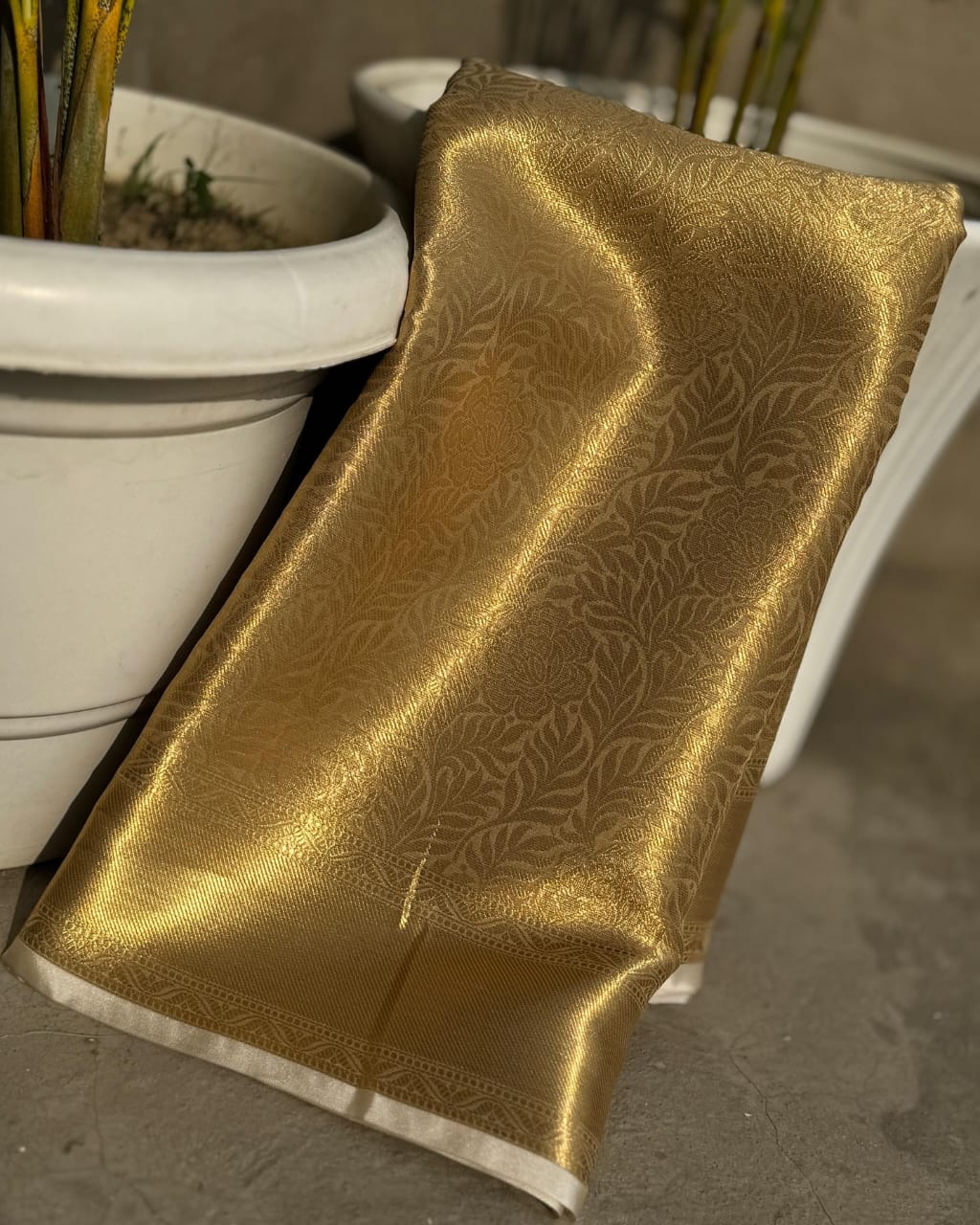 Banarasi Soft Tissue Silk Saree Collection - View 2