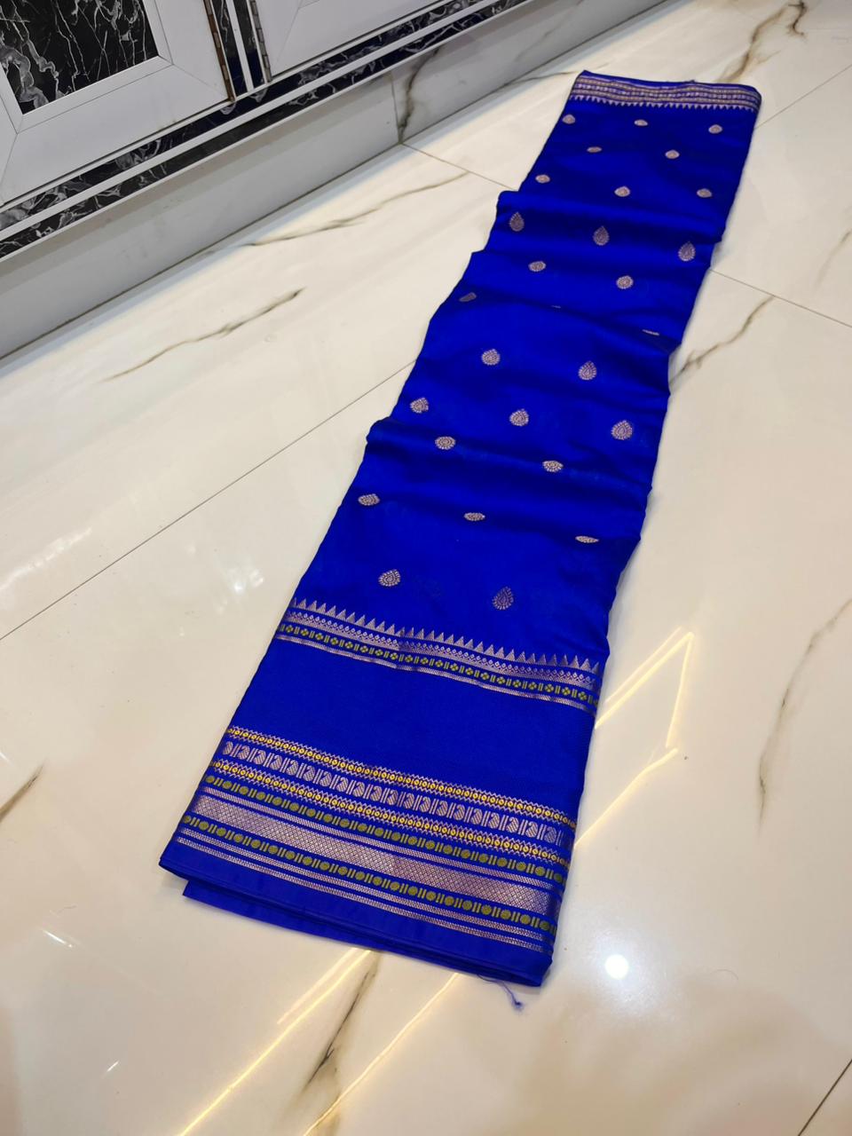 NEW LAUNCH – Banarasi Dyeable Warm Silk Saree - View 2