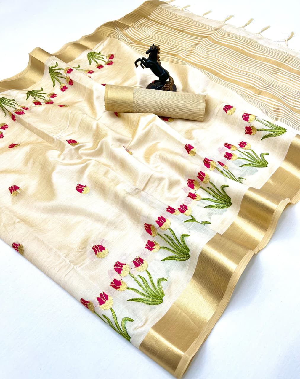 Pure Tissue Kerala Kasavu Saree - Pure Tissue Kerala Kasavu Saree Online India - Buy at ₹1750 - Image 1