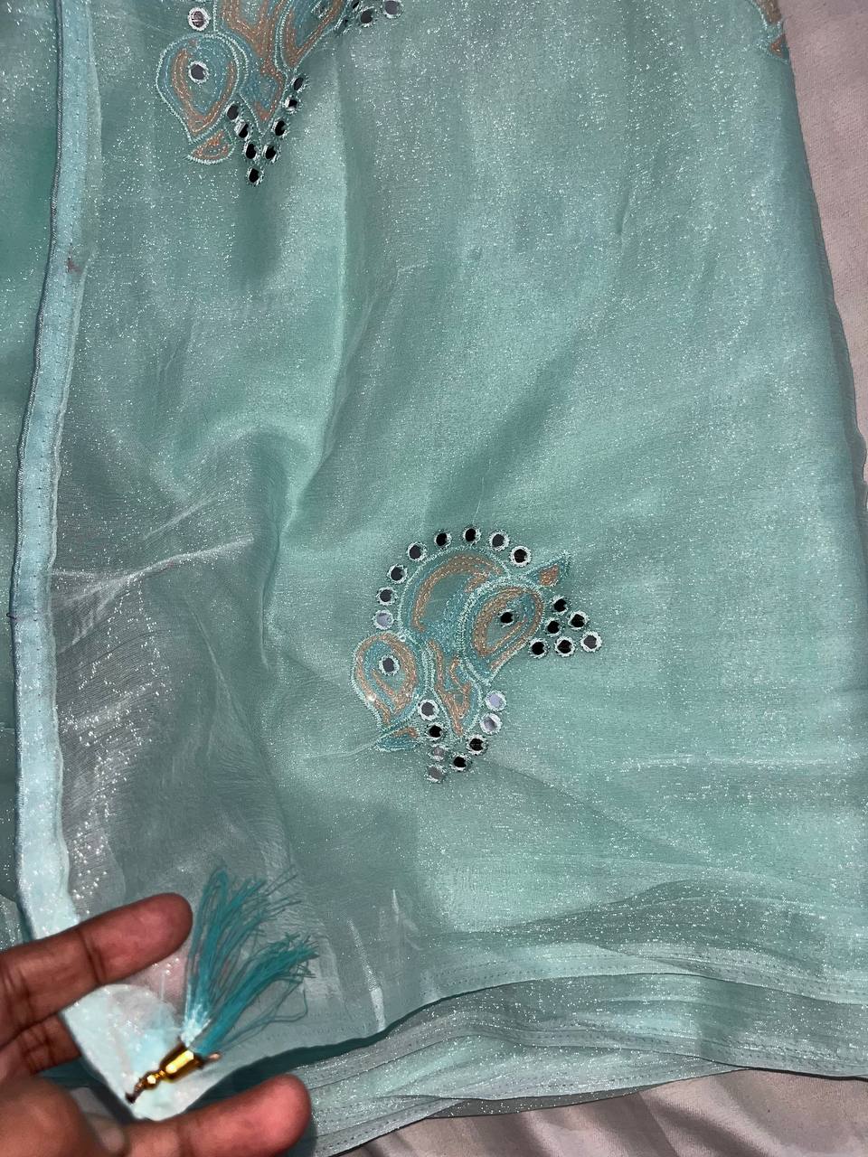 Shimmer Chiffon Saree – Mint Green Elegance - View 5