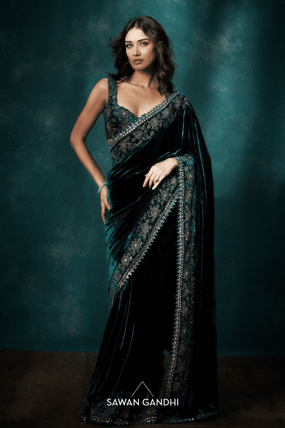 Beautiful Velvet Saree Collection – Special Edition - Velvet Saree Online India - Buy at ₹1899 - Image 1