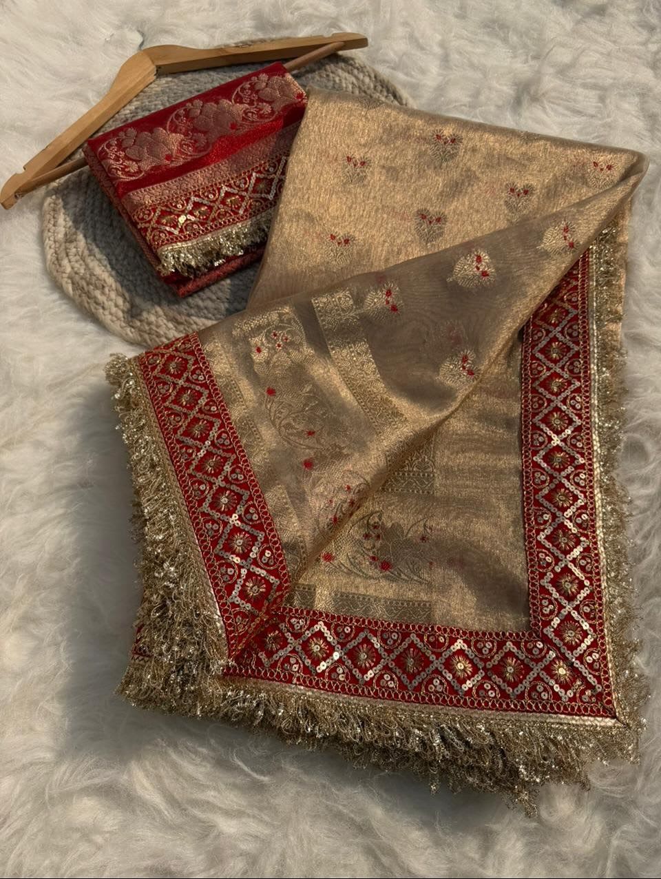 Maharani Edition Banarasi Tissue Silk Saree - View 5