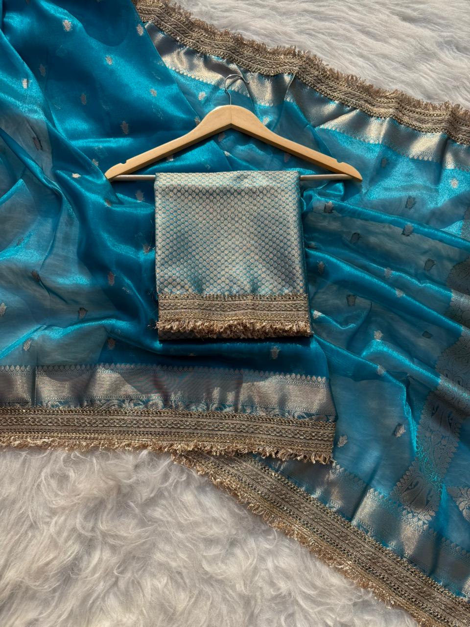Premium Banarasi Zari Tissue Silk Saree - View 3