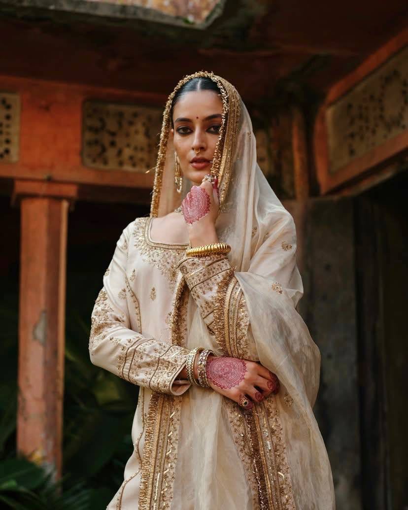 Designer Kurti Plazzo Set with Organza Silk Dupatta - View 2