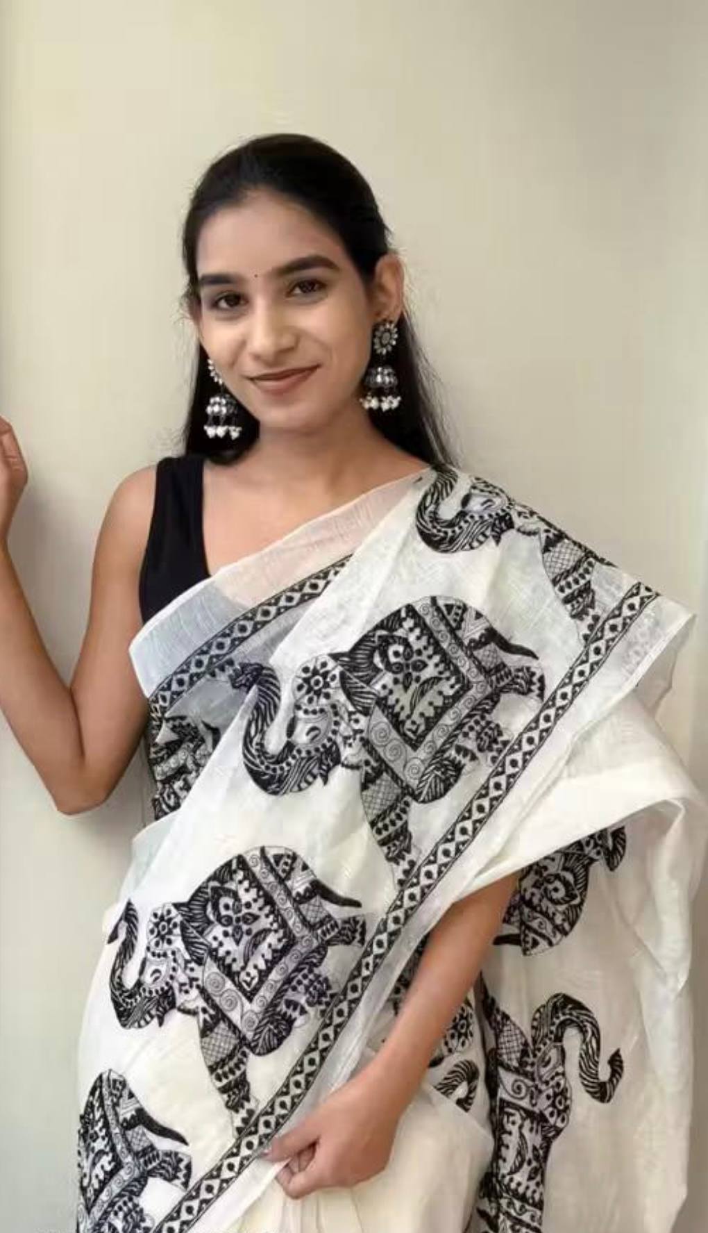 Kalamkari Elephant Print Linen Cotton Saree - View 2