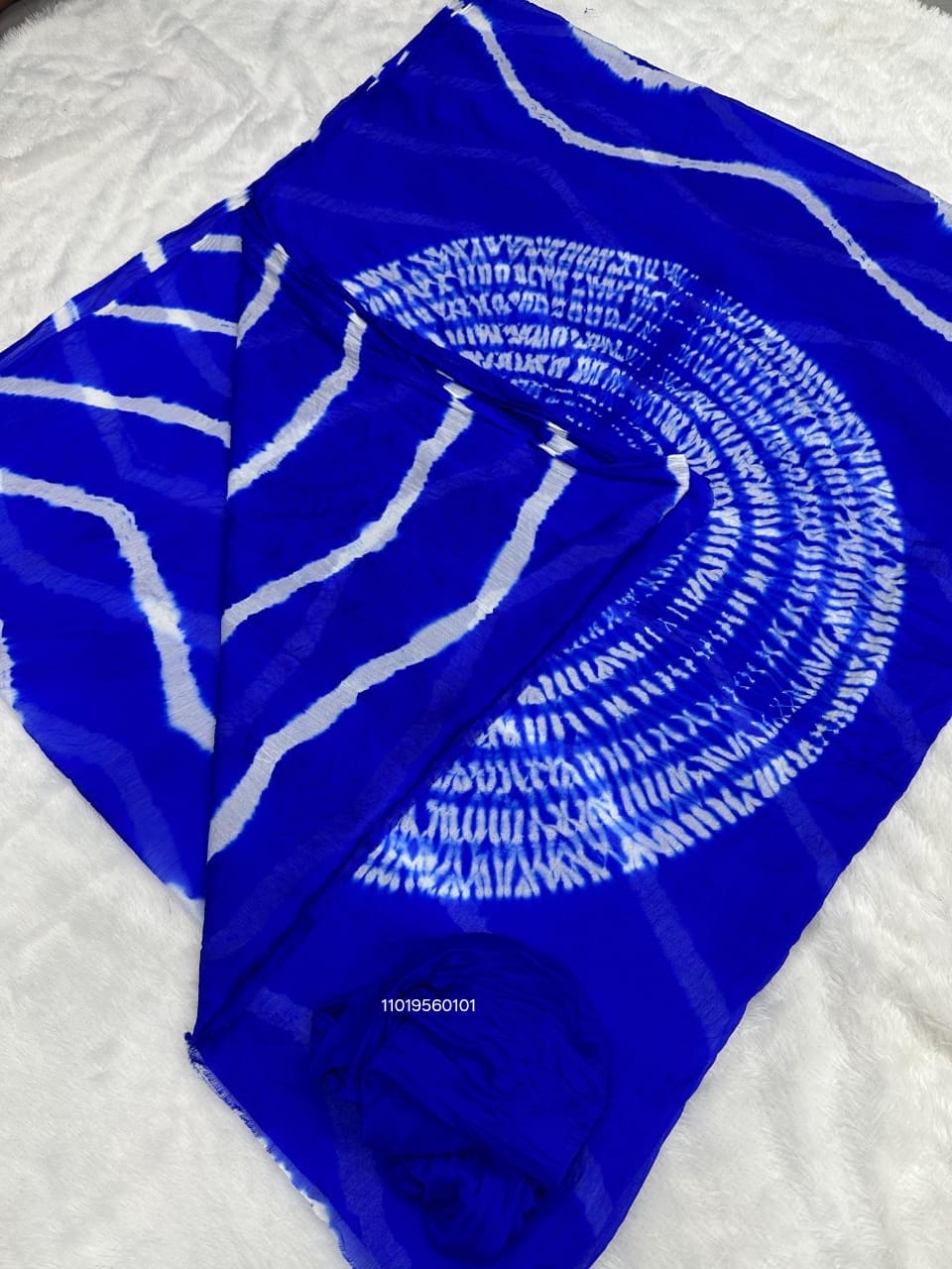 Pure Chinon Leheriya Saree with Shibori Hand Work - View 3