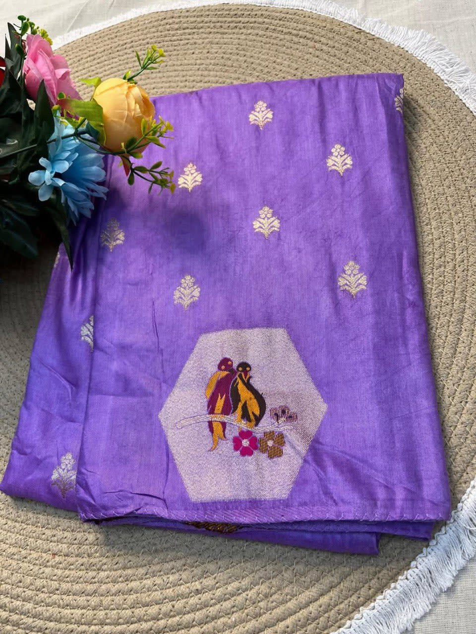 A Dazzling Russian Cotton Silk Weaving Saree - View 4