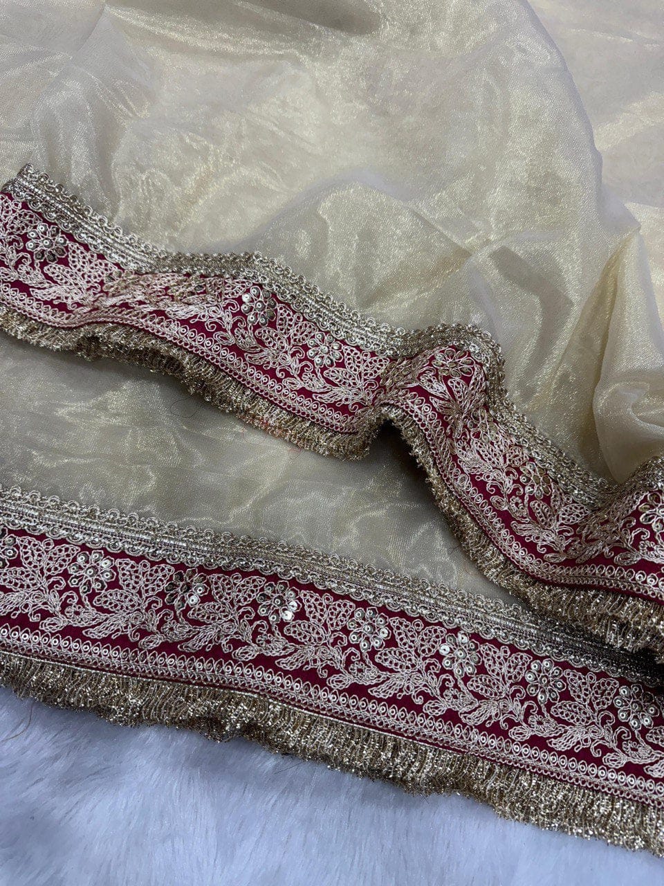 A Kajol Special - Soft Twill Net Designer Saree - View 4