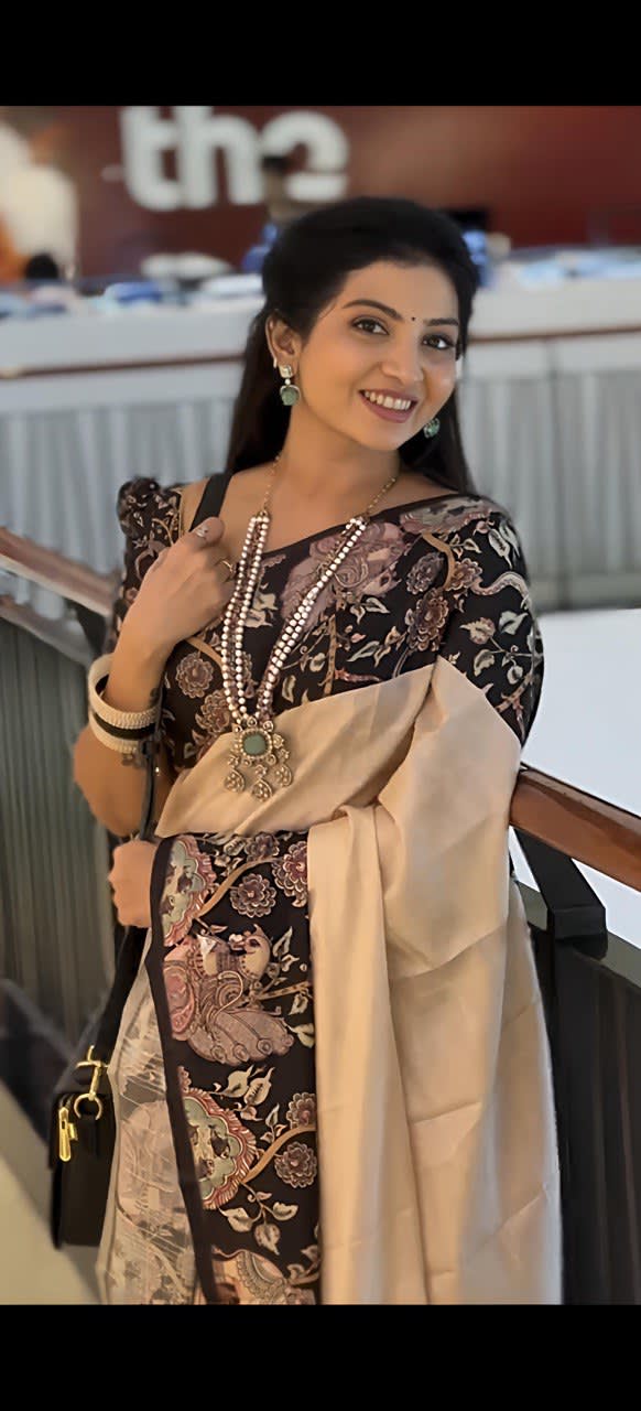 A Heavy Handloom Tussar Silk Saree with Gajraj Chitrakala Digital Print - Silk Saree Online India - Buy at ₹1050 - Image 1