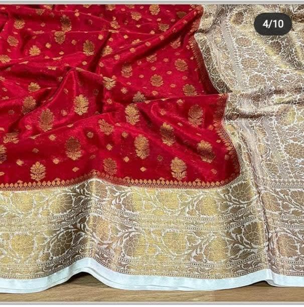 A City of Banaras - Exquisite Banarasi Semi-Georgette Silk Saree - View 6