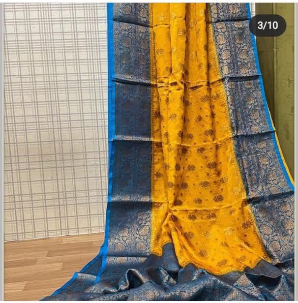 A City of Banaras - Exquisite Banarasi Semi-Georgette Silk Saree - View 10