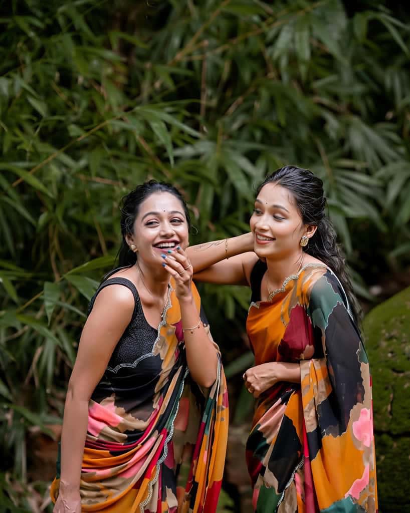 A Premium Marshmallow Georgette Saree with Mosaic Digital Print - View 5