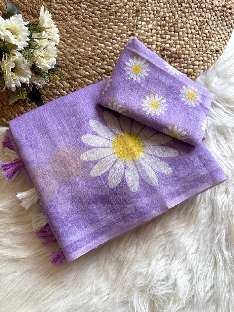 A Pure Linen Digital Floral Saree - View 8