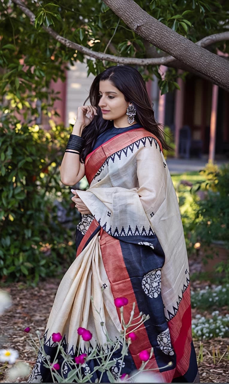 Premium Linen Saree with Gold Jari Border
