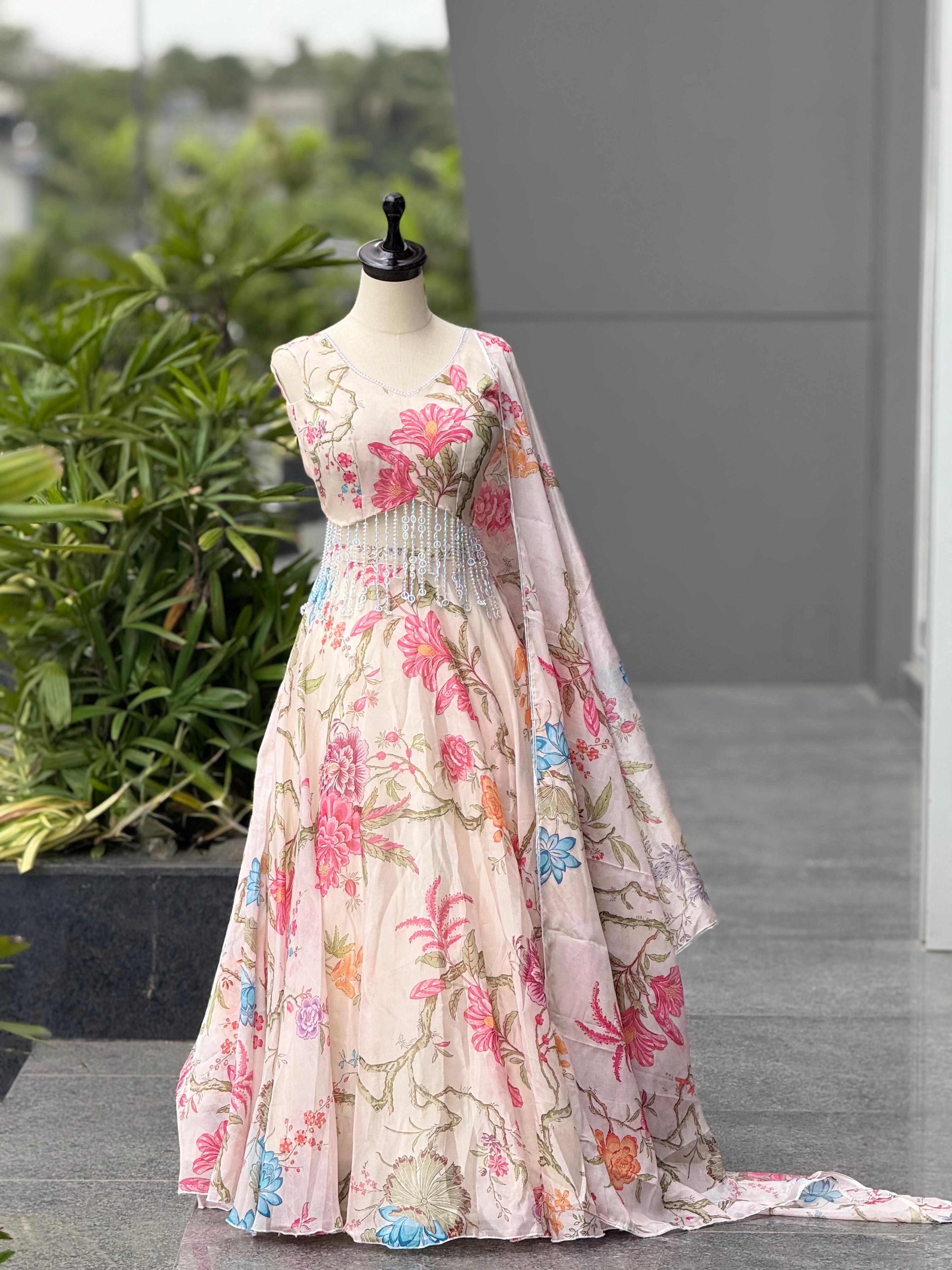 Exclusive Corset Lehenga Set – Real Shoot Design - Best lehenga choli saree for Mehendi