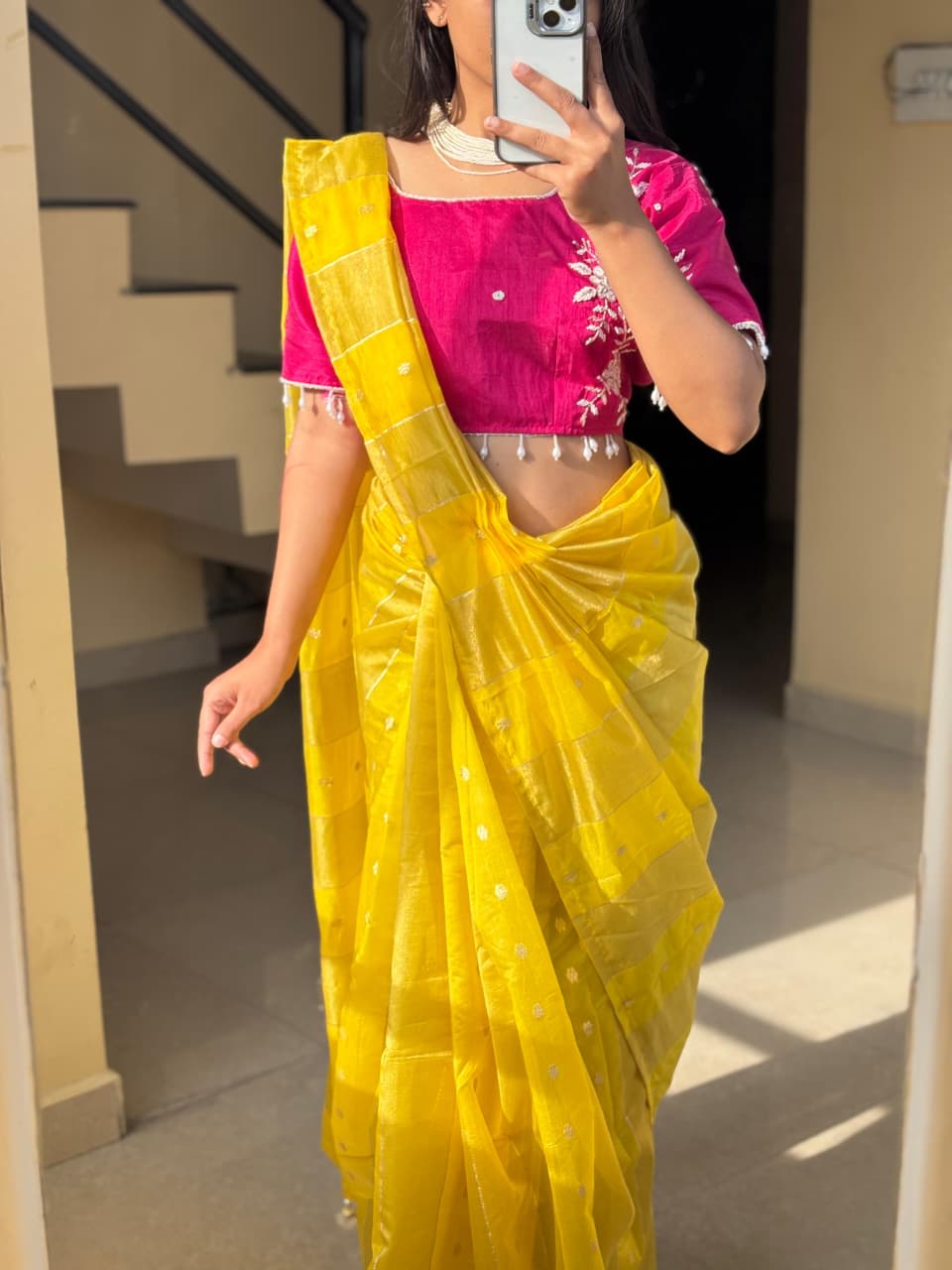 अति सुन्दर साड़ी – Designer Collection - Best saree for Premium Collection