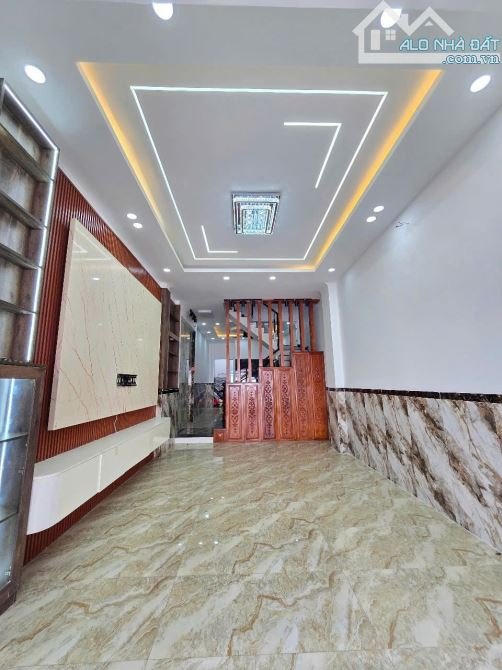 💥 8.4 tỷ, Mặt Tiền Đường Số 53A, KhuTên Lửa, 64m², 4 Tầng, 4 PN, 5 wc, hướng Nam