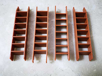 plastic molding toys