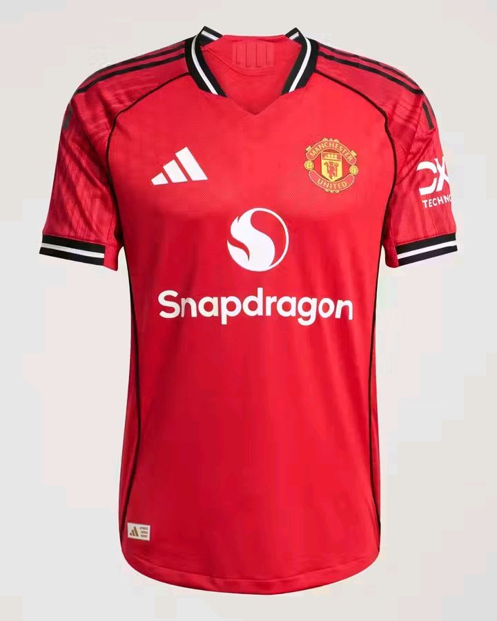 manchester united home jersey
