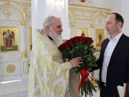 Сергей Мужальских посетил ступинский храм Всех святых, в земле Русской просиявших