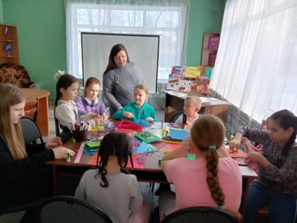 Для беляногорских ребят – мастер-класс по изготовлению открыток