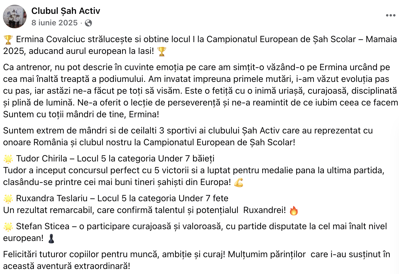 Am început cu prima lecție de șah gratuită, iar acum sărbătorim cu medalii