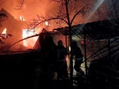 В Белореченске потушили пожар в одноэтажном частном доме на ул. Революционной