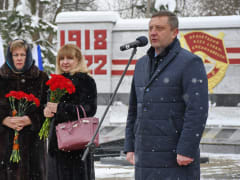 Новые имена белореченцев на торжественно открытой Аллее памяти героев