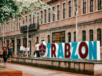 Перед запуском парома из Трабзона в Сочи турецкий бизнес просит упростить визовый режим