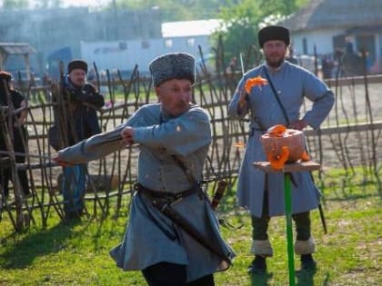 Казачьи соревнования по рубке шашкой пройдут в станице Нововеличковской