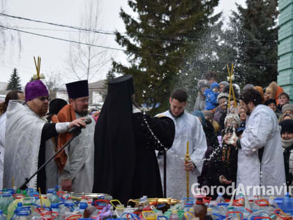 Крещенские службы пройдут 18 и 19 января в 5 храмах Армавира