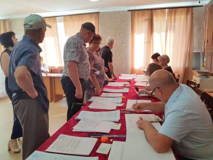 В Брюховецком районе проходят муниципальные выборы. Первые результаты