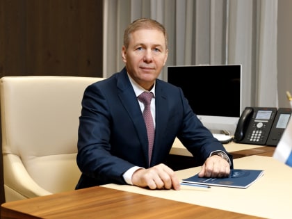 Поздравление руководителя Управления А. Семенова с Международным женским днем!