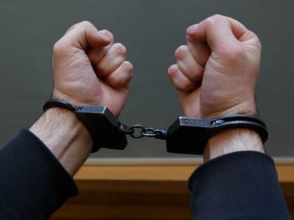 В Сочи грабитель ограбил сервисный центр