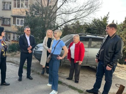 Инна Мысина и Сергей Бобков провели очередной выездной прием граждан