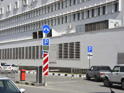 Парковки в Новороссийске нужно делать только на «неудобьях»