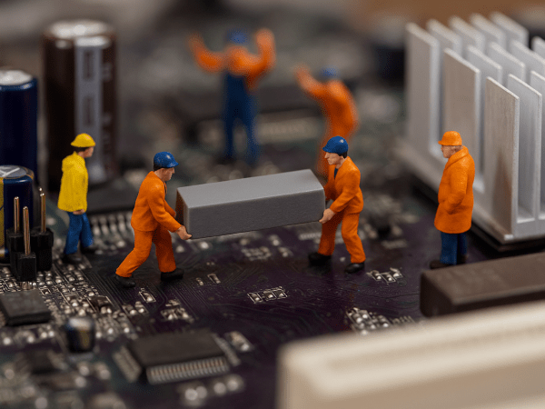 Как HMI помогают управлять заводами и роботами: взгляд изнутри