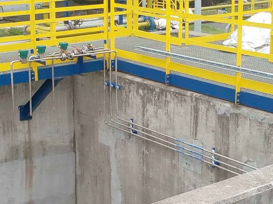 Pose des tuyauteries et équipement  sur site