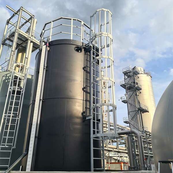 Montage des bacs et cuves