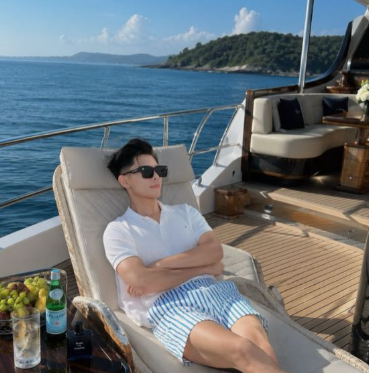 Foto Profil Ade Saputra