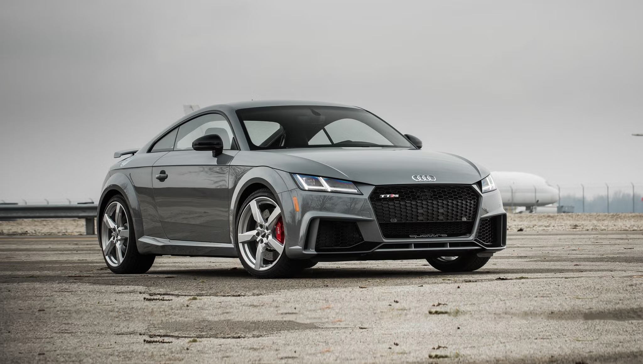 Audi TT RS - Sports coupe turbo