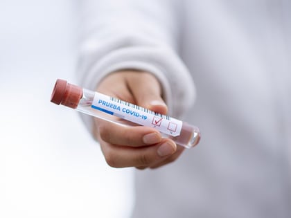 В Ханты-Мансийске выявили 33 случая заражения COVID-19 за выходные