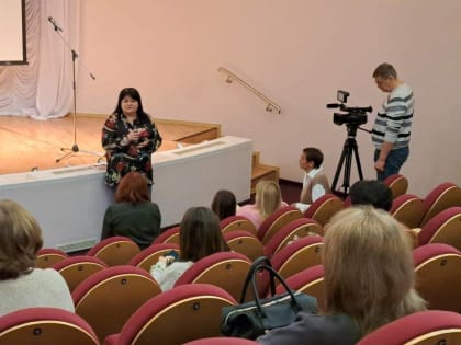 «Женское движение Единой России» запустило в Югре цикл тренингов и творческих мастерских
