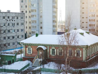 Глава Сургута Андрей Филатов провел штаб по вопросам капитального строительства